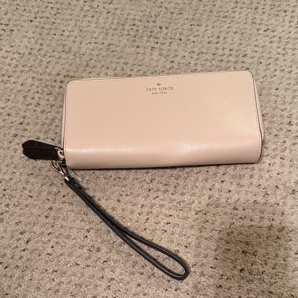 Kate Spade Beige Wristlet Clutch